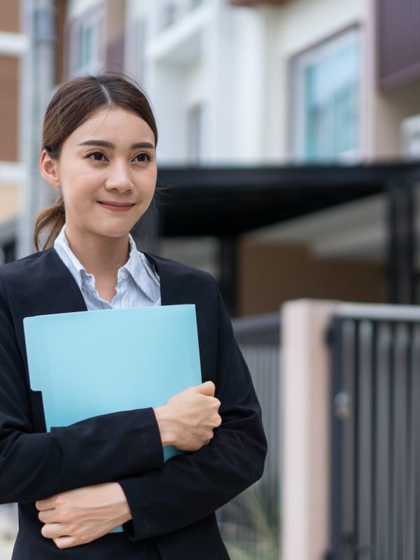 portrait-of-asian-business-woman-looking-at-camera-job-application-and-recruitment-concept.jpg portrait-of-asian-business-woman-looking-at-camera-job-application-and-recruitment-concept.jpg